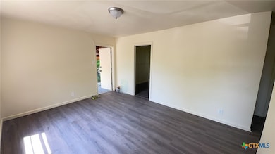 1428 East Ave E, Temple, TX 76501 - photo 6