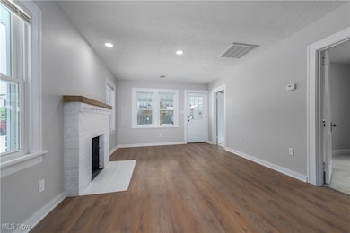 218 Roxboro Rd, Vermilion, OH 44089 - photo 7