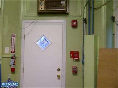 5237 Arch St, Philadelphia, PA 19139 - photo 4