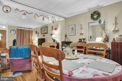 266 Linden St, Reading, PA 19604 - photo 7