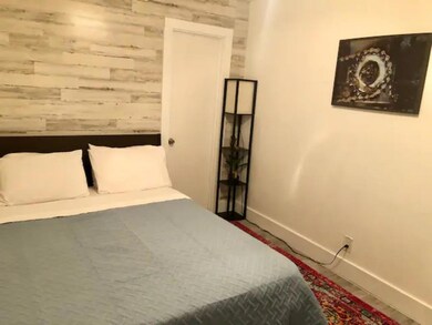 5909 Bolm Rd unit 12, Austin, TX 78721 - photo 4