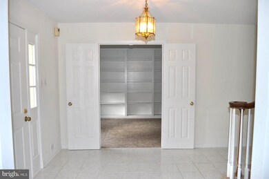 2109 Falling Creek Rd, Silver Spring, MD 20904 - photo 3