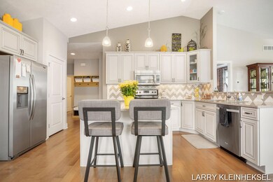 35-web-or-mls-1268-prestwick-dr