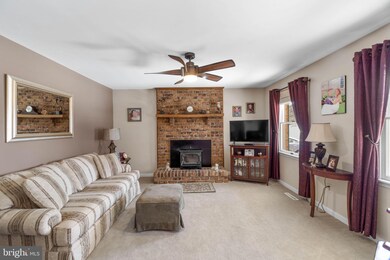 5109 Bushey Rd, Sykesville, MD 21784 - photo 6