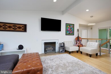 11711 Karen Dr, Potomac, MD 20854 - photo 7