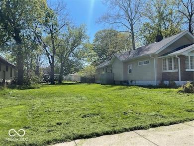 1319 N Tuxedo St, Indianapolis, IN 46201 - photo 2