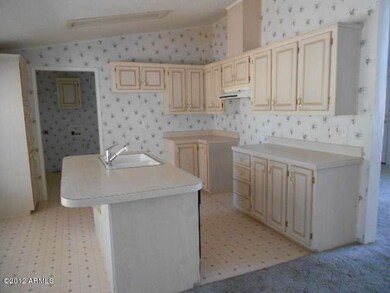 023-276394 - kitchen