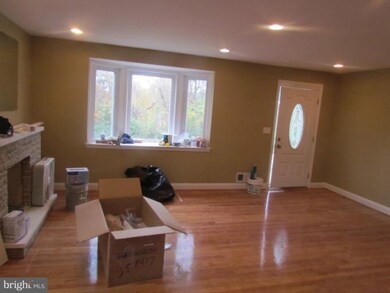 6225 Pioneer Dr, Baltimore, MD 21214 - photo 4