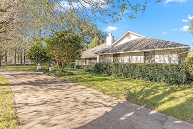 6069 Thackeray Ln, Tallahassee, FL 32309 - photo 4