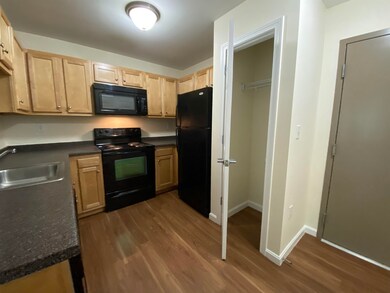 30 Sentinel Ct unit L04, Manchester, NH 03103 - photo 6