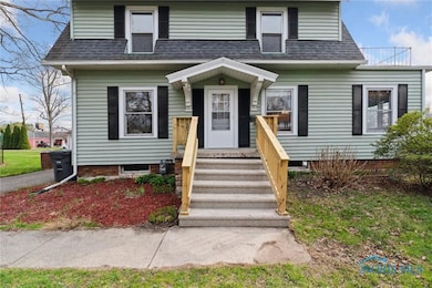 5111 Brandel Cir, Toledo, OH 43615 - photo 3