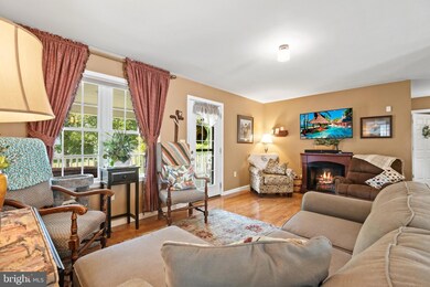 1300 S Raleigh St, Martinsburg, WV 25401 - photo 3