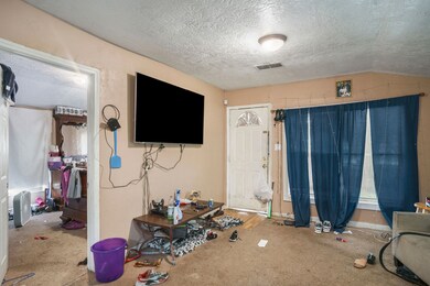 5017 Denmark St, Houston, TX 77016 - photo 4