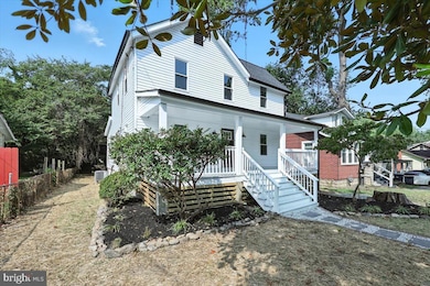 4310 31st St, Mount Rainier, MD 20712 - photo 2