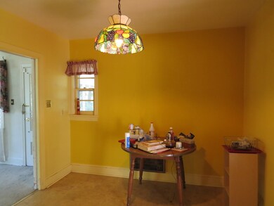 Eat-In space in Kitchen