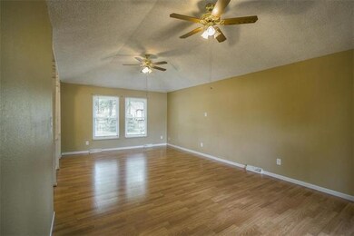 806 NW North Summit Cir, Blue Springs, MO 64015 - photo 5