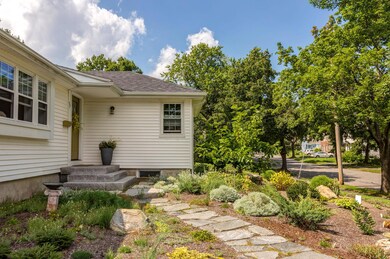 57 Pya Rd Portland ME 04103-large-005-01