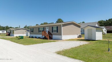 1118 Old Tar Landing Rd, Jacksonville, NC 28540 - photo 3