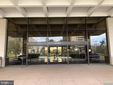 Skyline Plaza unit 1216N, Baileys Crossroads, VA 22041 - photo 2