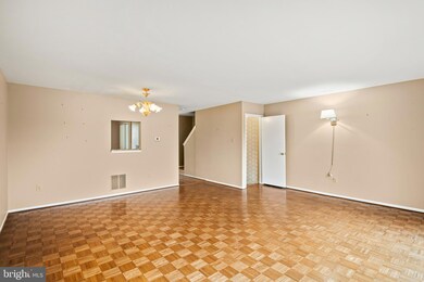 22 Hamlet Dr, Owings Mills, MD 21117 - photo 5