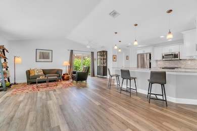 10070 Crosswind Rd, Boca Raton, FL 33498 - photo 4