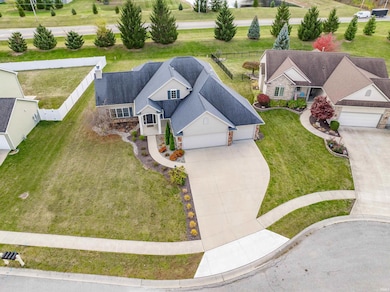 7108 Summerlyn Dr, Fort Wayne, IN 46835 - photo 4