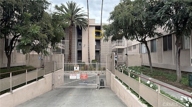 Magnolia Palms Condominiums unit 331, Riverside, CA 92506 - photo 5