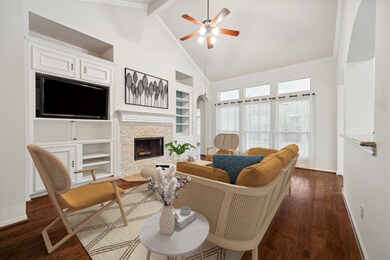 7630 Golden Thistle Ln, Cypress, TX 77433 - photo 6