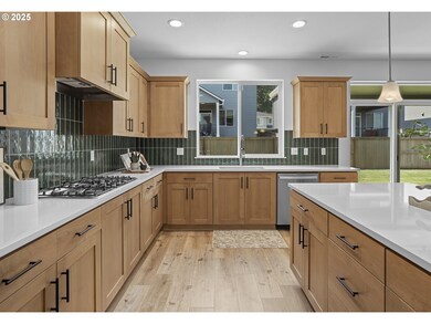 10457 SE Webelos Way unit 325, Happy Valley, OR 97086 - photo 6