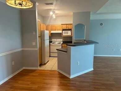 6412 Queens Borough Ave unit 306, Orlando, FL 32835 - photo 5