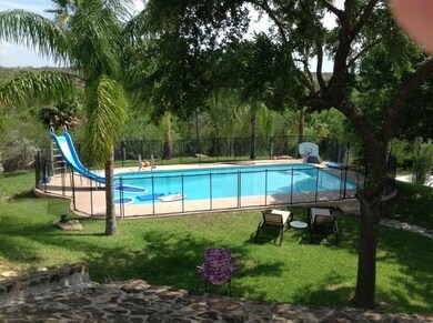 102 Songbird Ln, Laredo, TX 78045 - photo 2