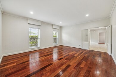 620 Stoneleigh Dr, Houston, TX 77079 - photo 7