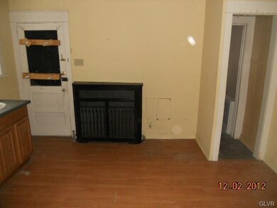 Kitchen Unit 1