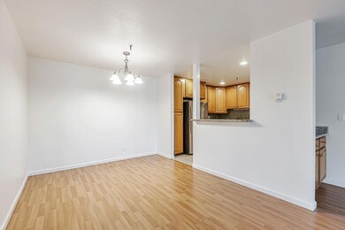 49 Showers Dr unit W203, Mountain View, CA 94040 - photo 5