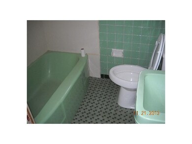 Full Bath.