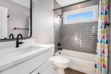 26947 Marshall Dr N, South Bend, IN 46628 - photo 7