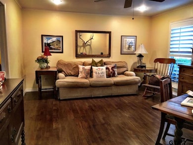 111 111 Samuel, Tyler, TX 75701 - photo 3