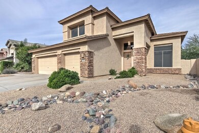 708 W Indigo Dr-3