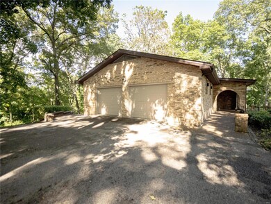 12 Lou Juan Dr, Glen Carbon, IL 62034 - photo 3