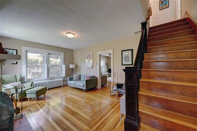 116 Blaisdell Ave, Pawtucket, RI 02860 - photo 4