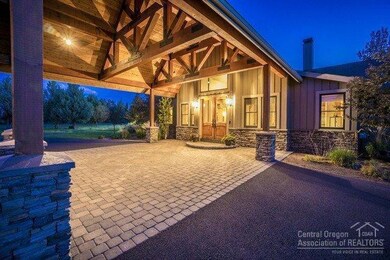 61805 Ten Barr Ranch Rd, Bend, OR 97701 - photo 2