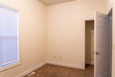 806 D Ave NW, Cedar Rapids, IA 52405 - photo 6