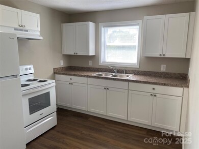 1625 Armstrong Ford Rd unit B, Belmont, NC 28012 - photo 3