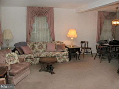 643 Roseland Ave, Jenkintown, PA 19046 - photo 5