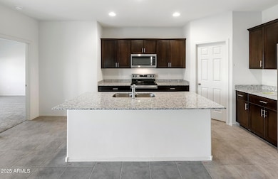 25334 W Wier Ave, Buckeye, AZ 85326 - photo 4