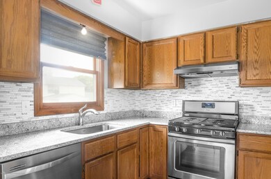 4809-Moultrie-Cir-Lansing-MI-48917-4