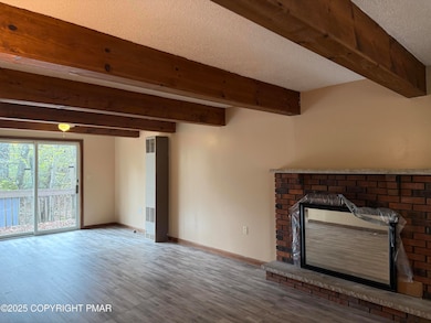 715 Country Place Dr, Tobyhanna, PA 18466 - photo 3