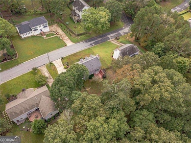 5040 Puritan Dr, Sugar Hill, GA 30518 - photo 5