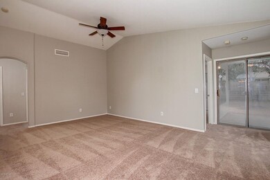 13404 W Ocotillo Ln, Surprise (7)