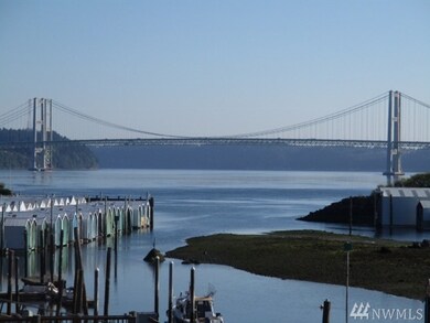 1949 E Day Island Blvd W, University Place, WA 98466 - photo 2